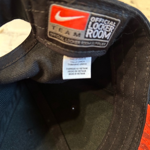 OFFICIAL LOCKER ROOM NIKE MICHIGAN STATE SPARTANS (2014) ROSE BOWL CAP O/S - Picture 6 of 6